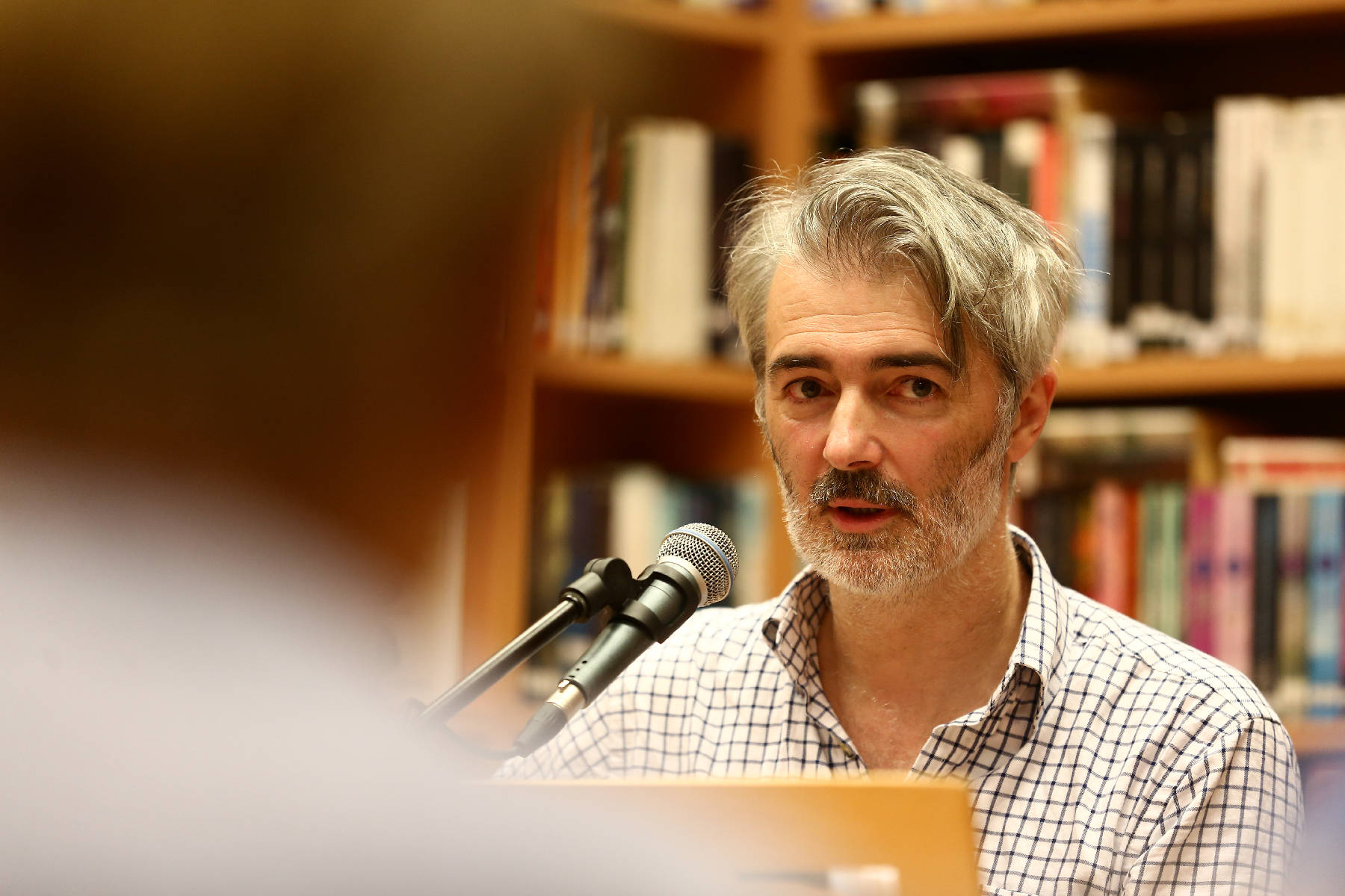 Bardócz L. Csaba: Hullámok, hattyúk és gesztenyetorta